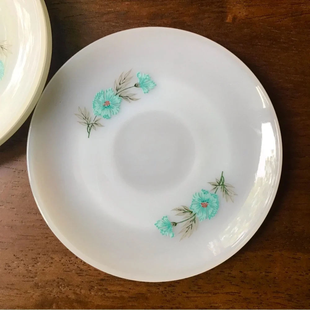 Vintage Fire King Oven Ware “Bonnie Blue” Carnation Set Of 4 Milk Glass Saucers